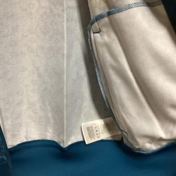 Adidas X Farm Rio Brazil jacket Borbomix Butterfly limited edition - Picture 7 of 16